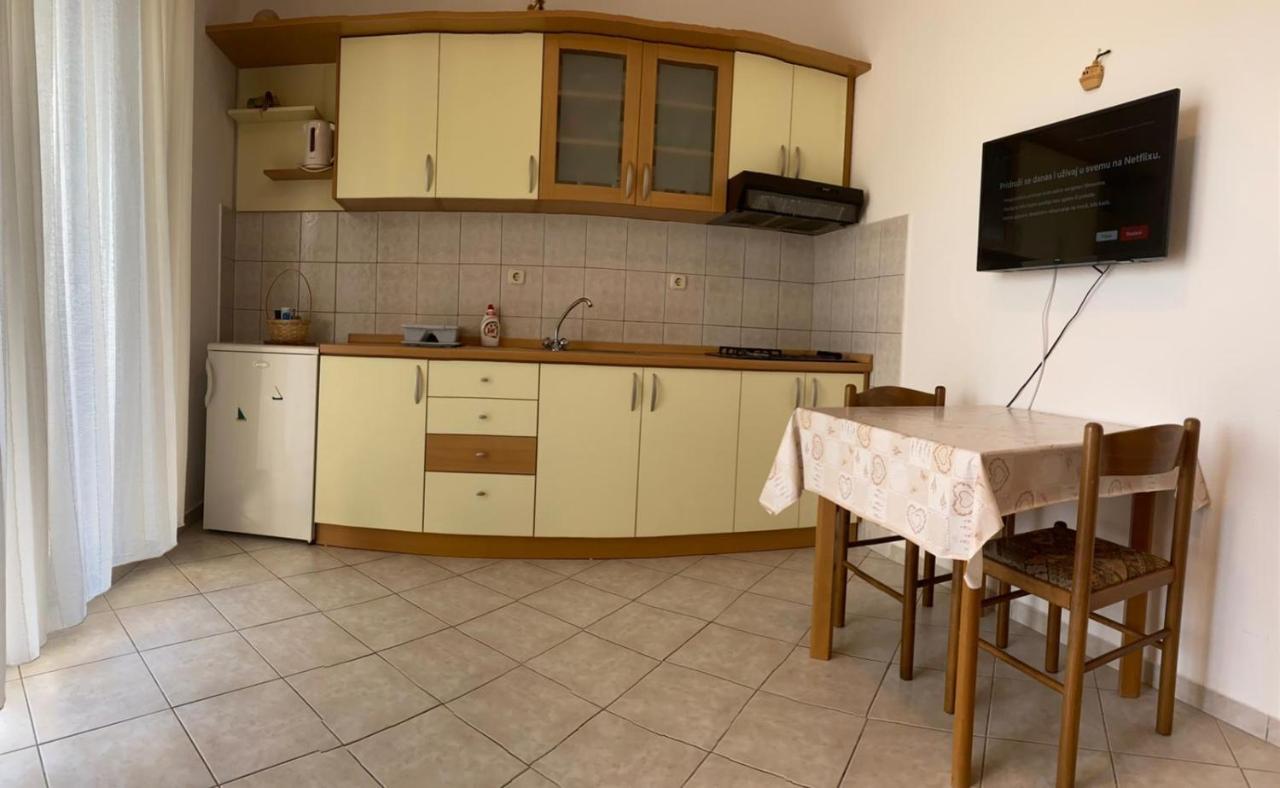 The Ana Apartments Komiža Zewnętrze zdjęcie